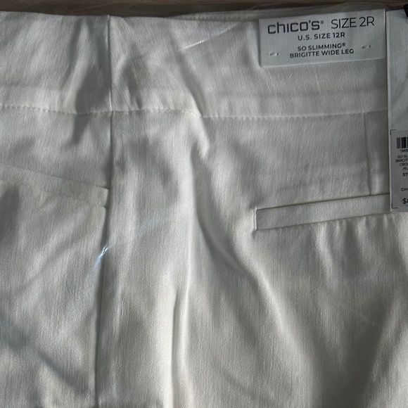 NEW - NEVER WORN WIDE LEG CROP PANTS - Picture 1 of 1